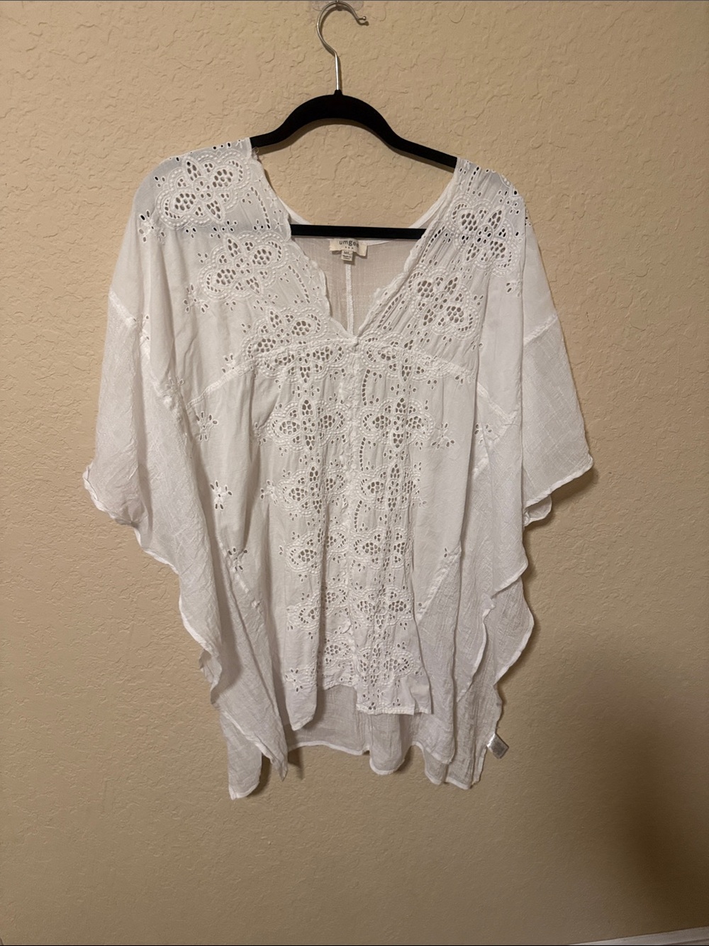 Umgee usa White Eyelet Crochet Boho Tunic Top